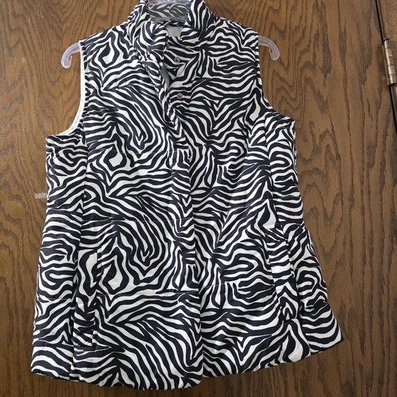 Liz Claiborne Black and White Zebra Print Blouse